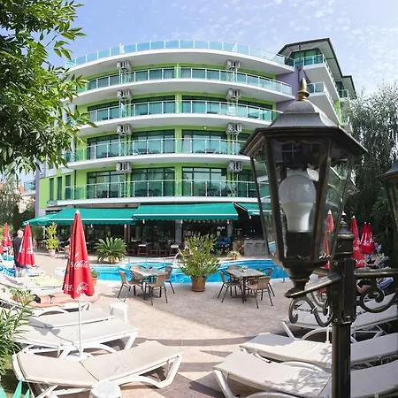 L&b- Free Parking Hotel